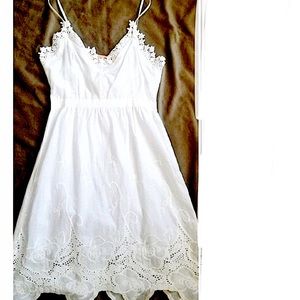 White Gianni Bini dress, worn twice.